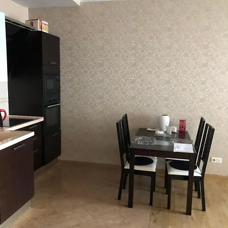 Apartment Centra Nams *